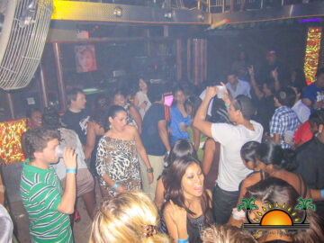 San-Pedro-Nightlife-11