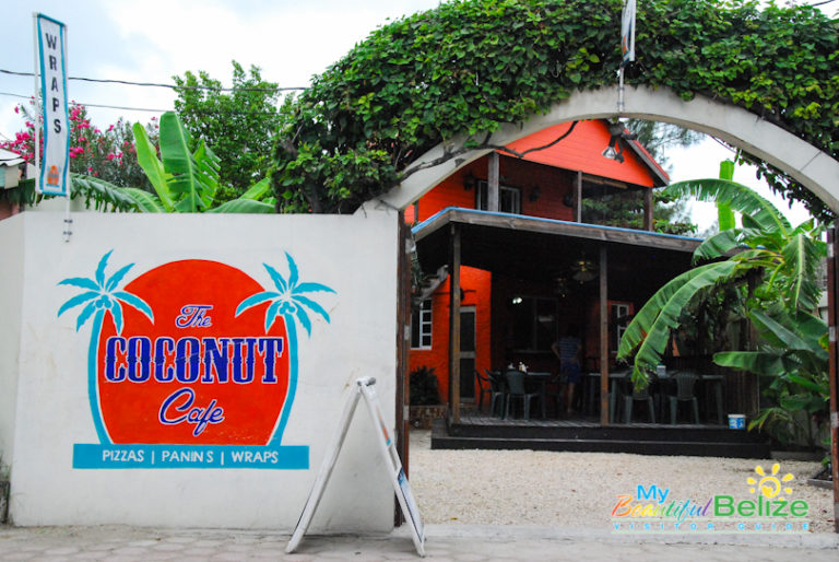 The buildyourown experience at Coconut Café My Beautiful Belize