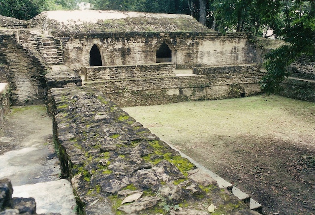 cahal-pech-maya-ruins-belize