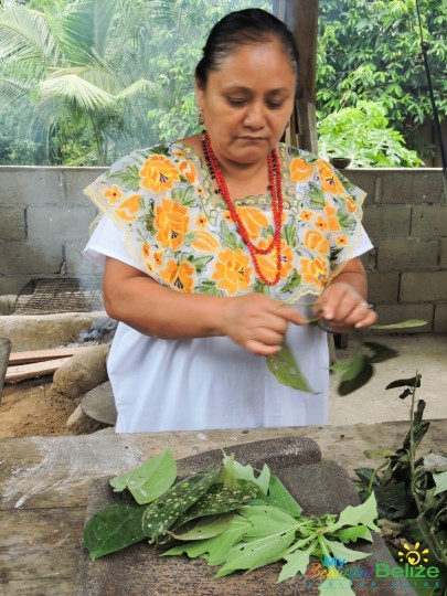 Making Maya Medicine (5 of 17)