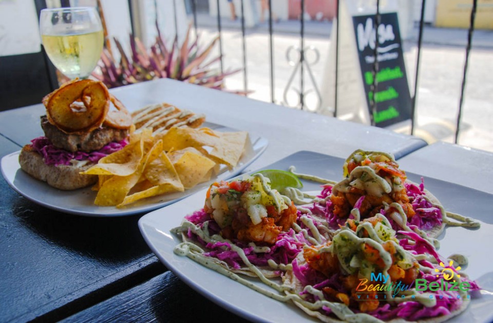 Lobster Tacos Apple Pork Burger Mesa Cafe San Pedro