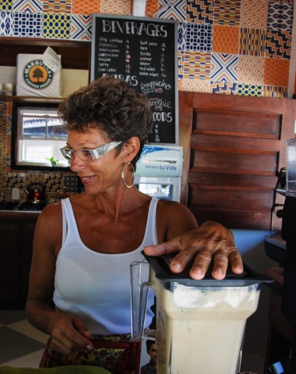 Making Caye Coffee Connection Rum Bean Marbucks Caye-10