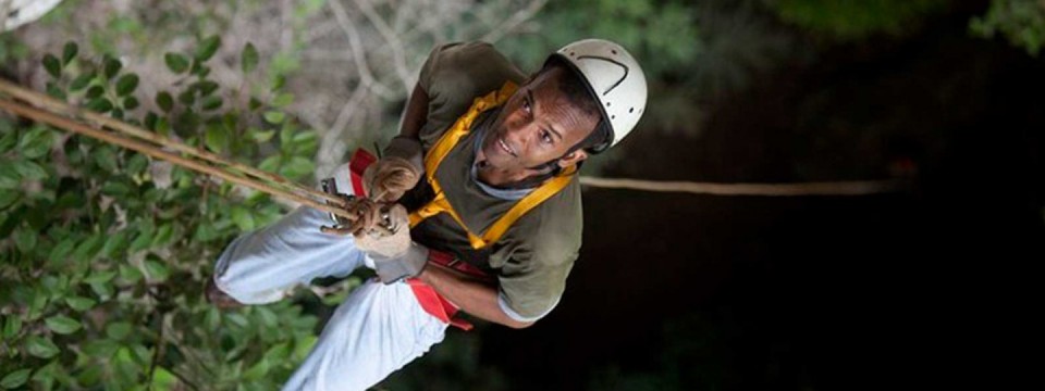 Black-Hole-Drop-Adventure-Belize-1440x540